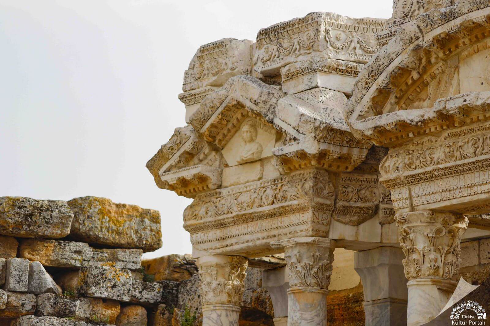 GÜNÜBİRLİK PAMUKKALE TURU